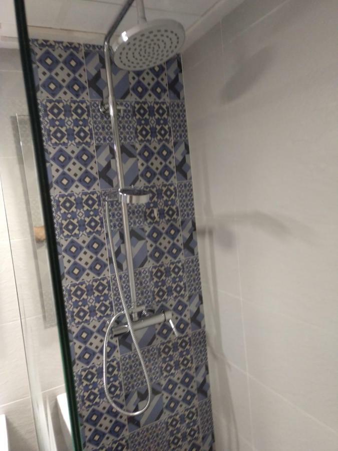 Apartamento Chapaprieta 1 Торевиеха Екстериор снимка
